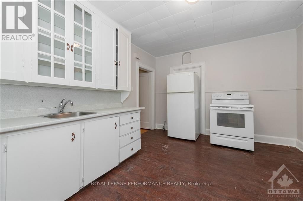 46 ST ANDREW STREET Image 12
