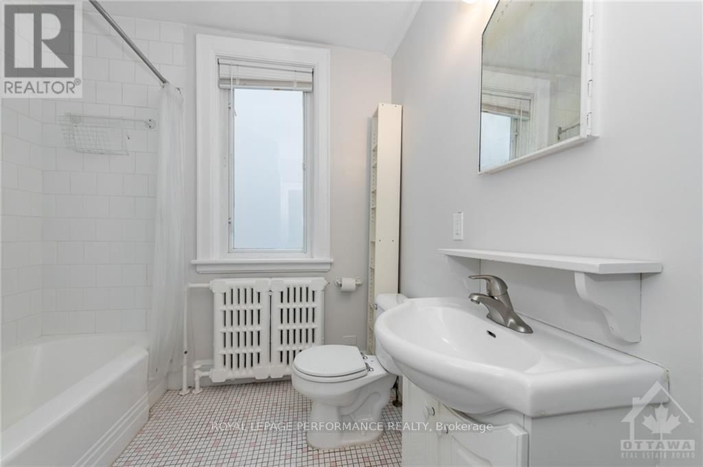 46 ST ANDREW STREET Image 21