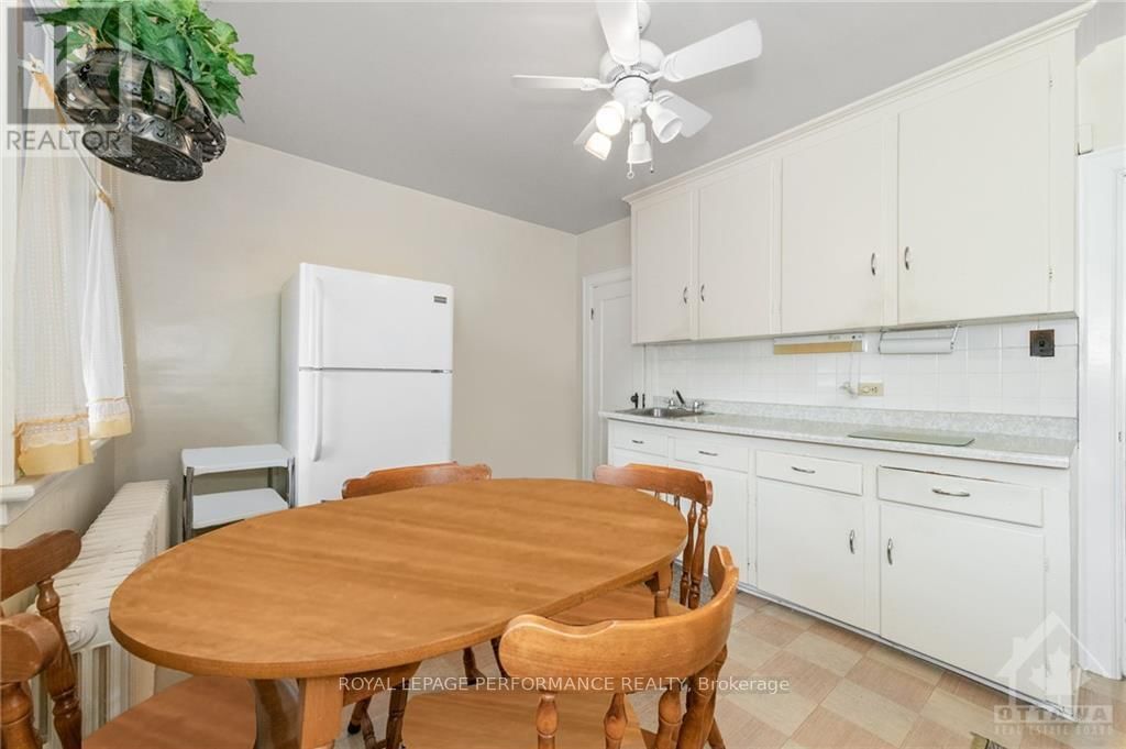 46 ST ANDREW STREET Image 26
