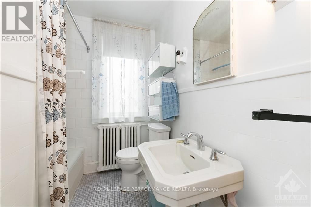 46 ST ANDREW STREET Image 32