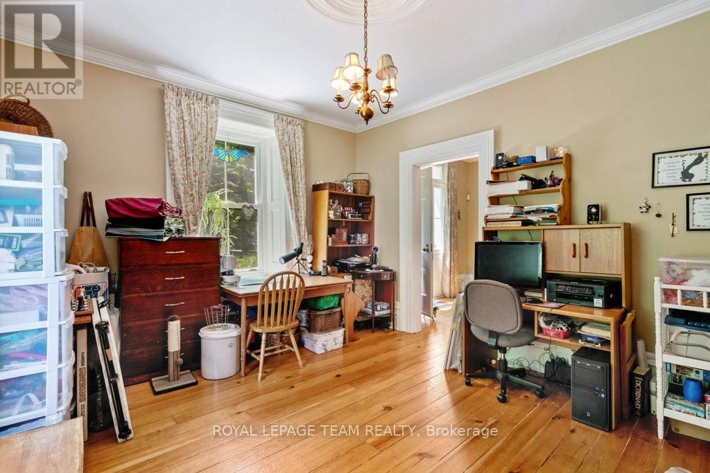 10095 SHAW ROAD Image 16