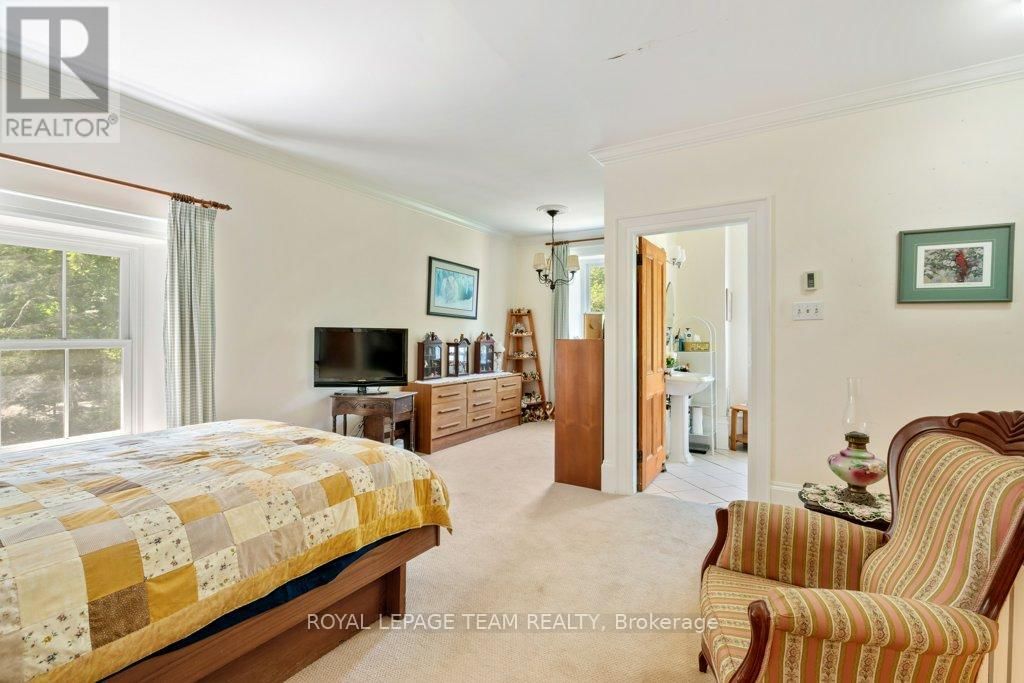 10095 SHAW ROAD Image 21