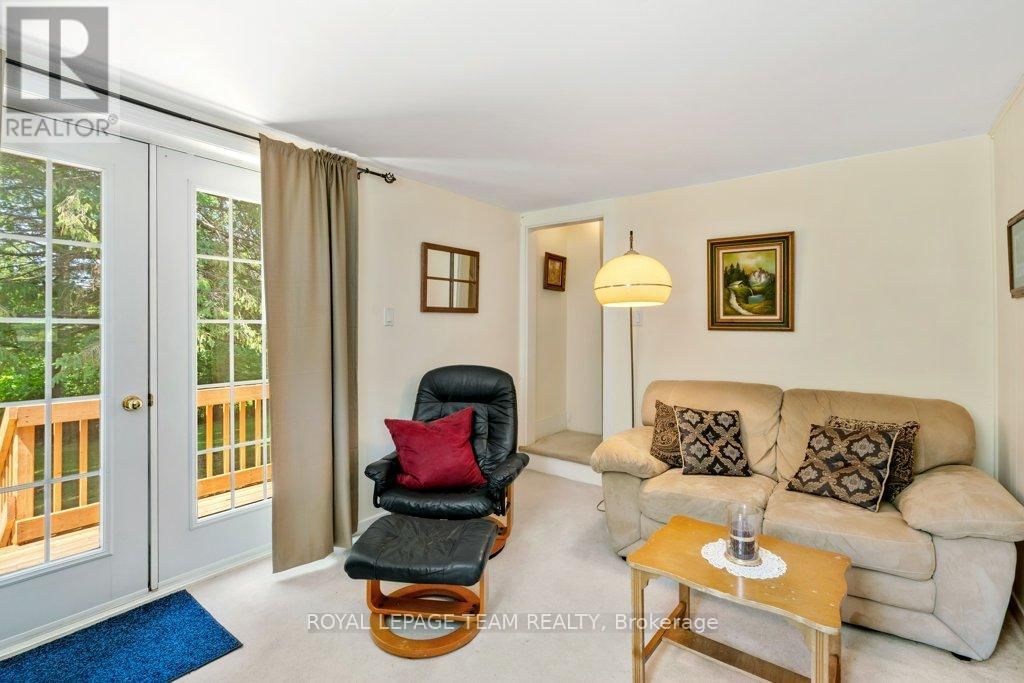 10095 SHAW ROAD Image 25