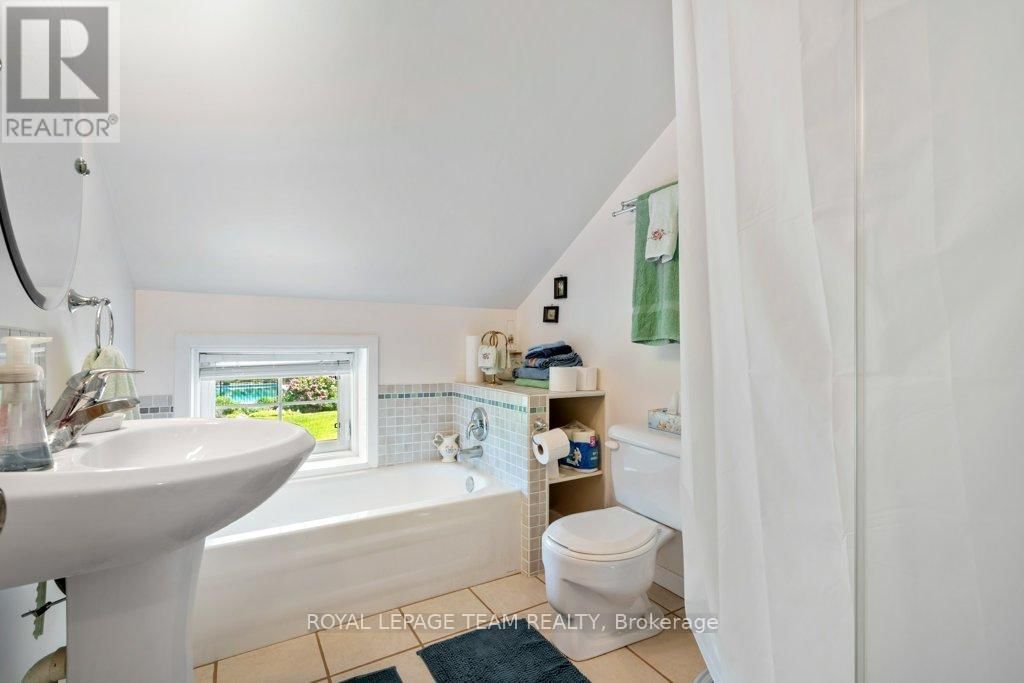 10095 SHAW ROAD Image 29
