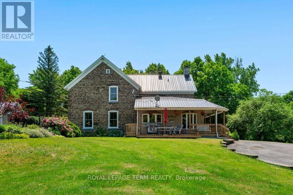 10095 SHAW ROAD Image 31