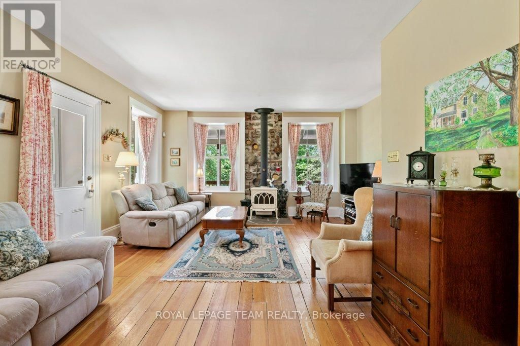 10095 SHAW ROAD Image 8