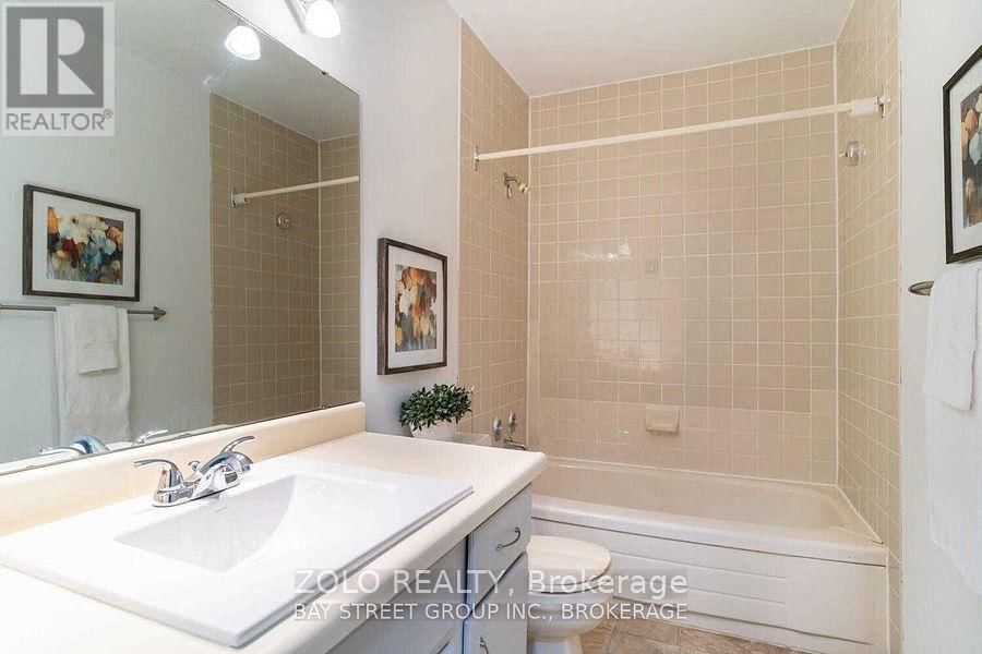 21 - 703 WINDERMERE ROAD NORTH Image 26