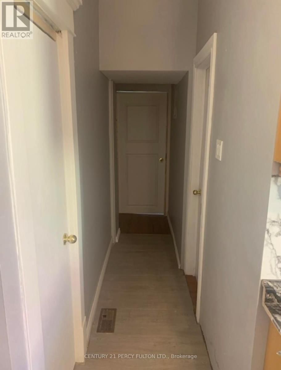 541 AYLMER STREET NORTH Image 27