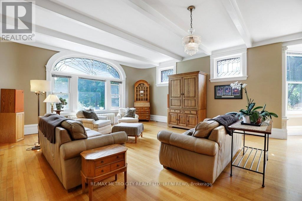 154 QUARRY AVENUE Image 10