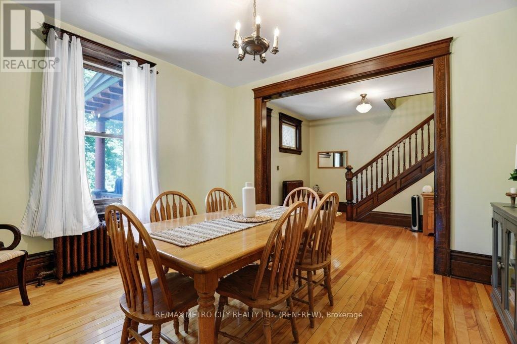 154 QUARRY AVENUE Image 25