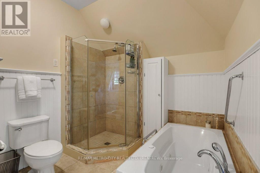 154 QUARRY AVENUE Image 29