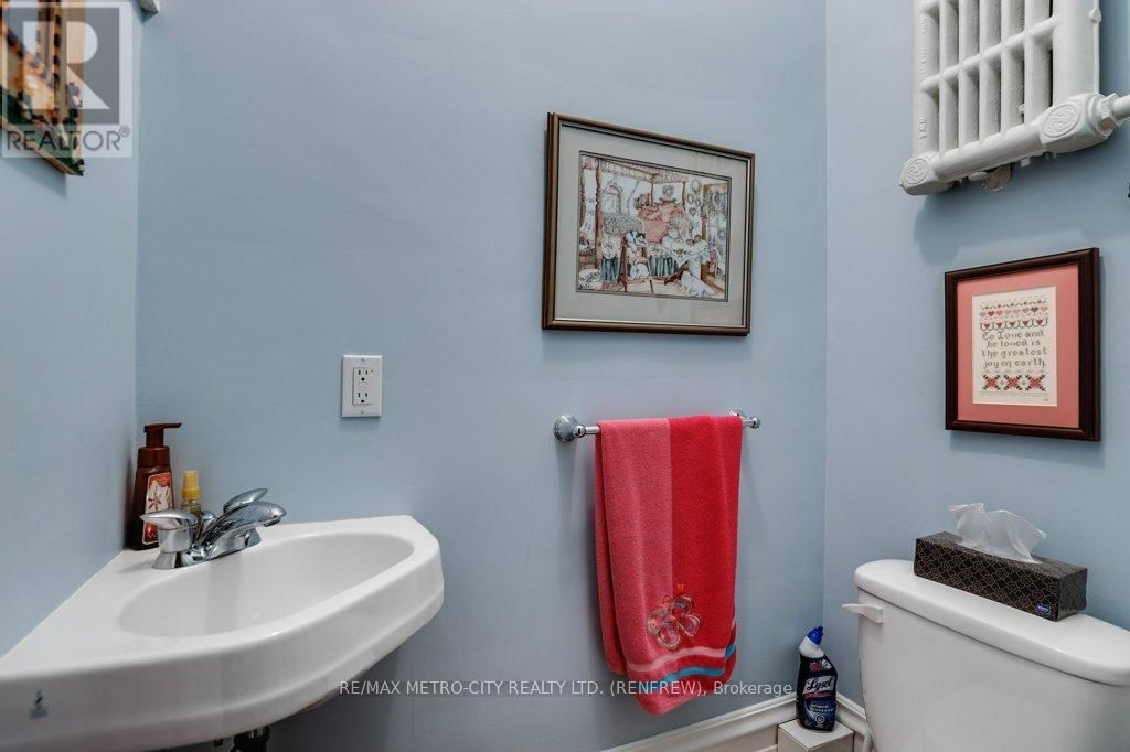 154 QUARRY AVENUE Image 41