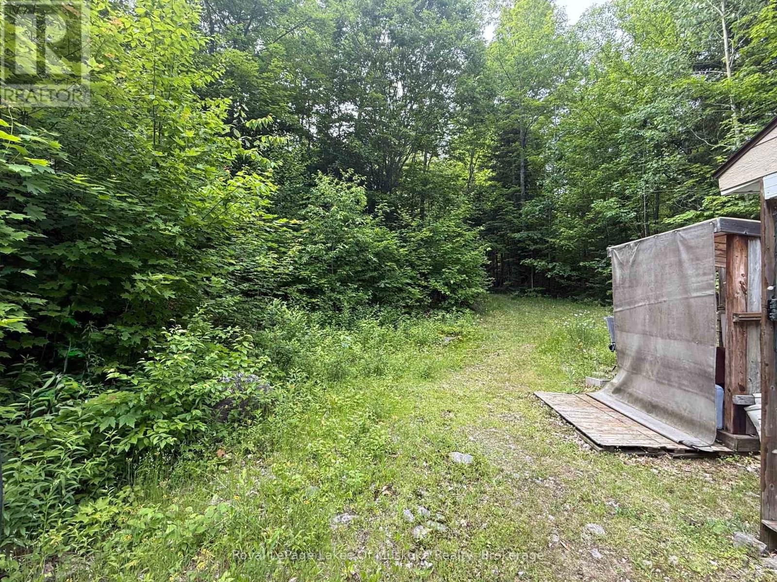 1118 STONEY ROAD Image 15