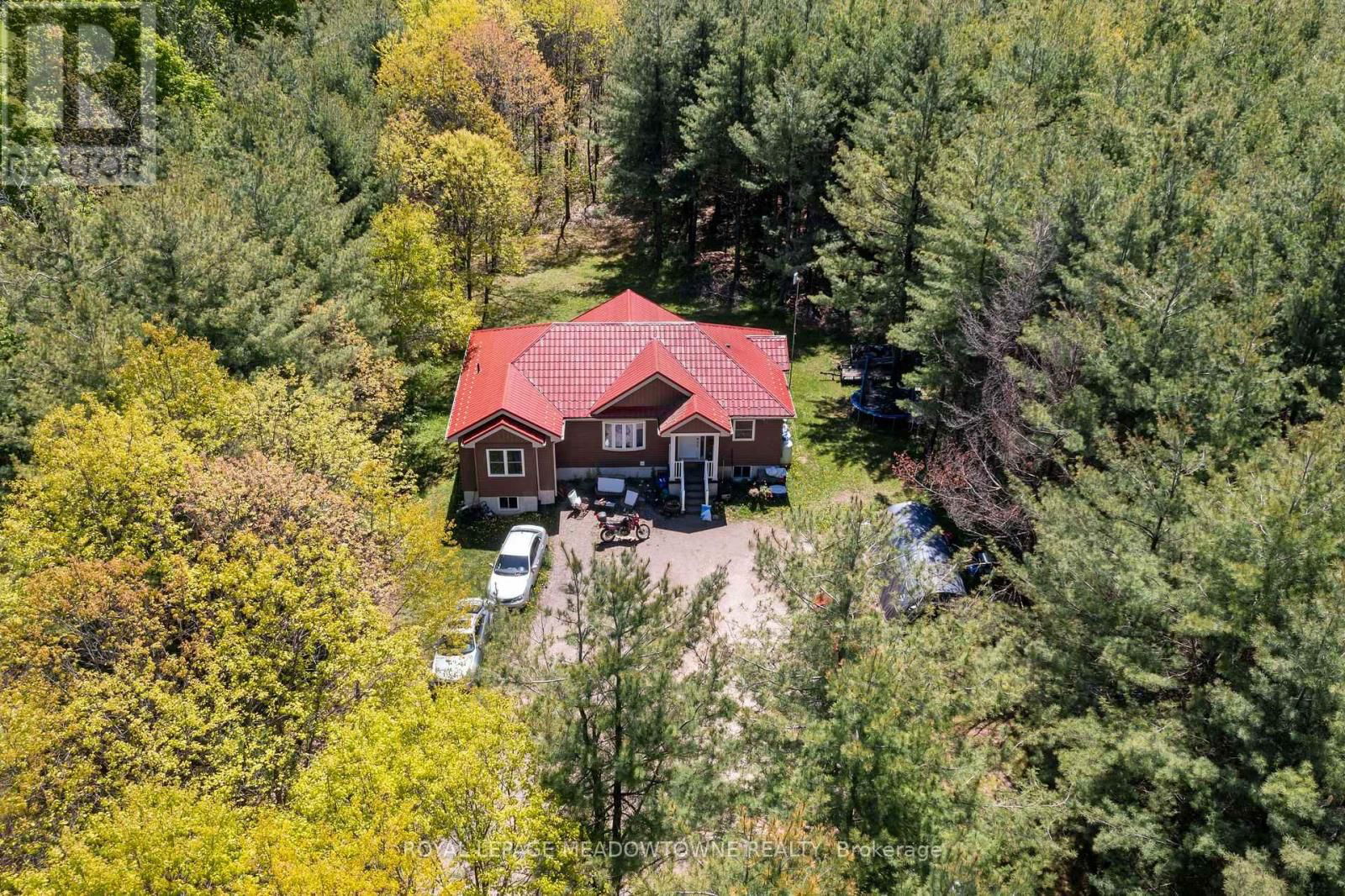 9341 SIDEROAD 9 Image 1