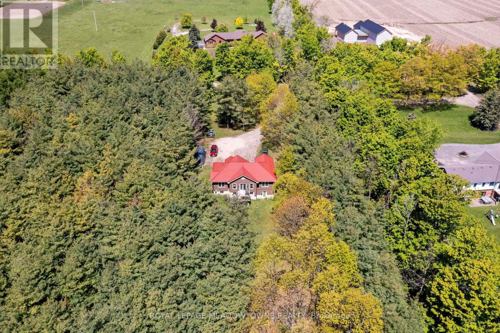 9341 SIDEROAD 9 Image 2