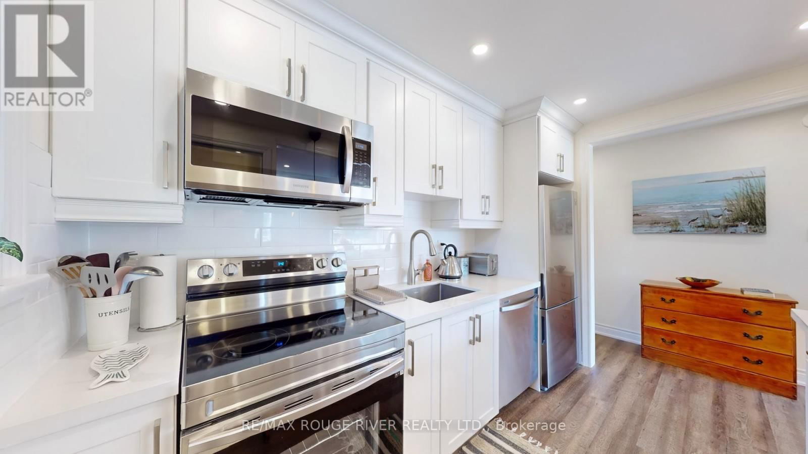 162 QUEEN STREET Image 11