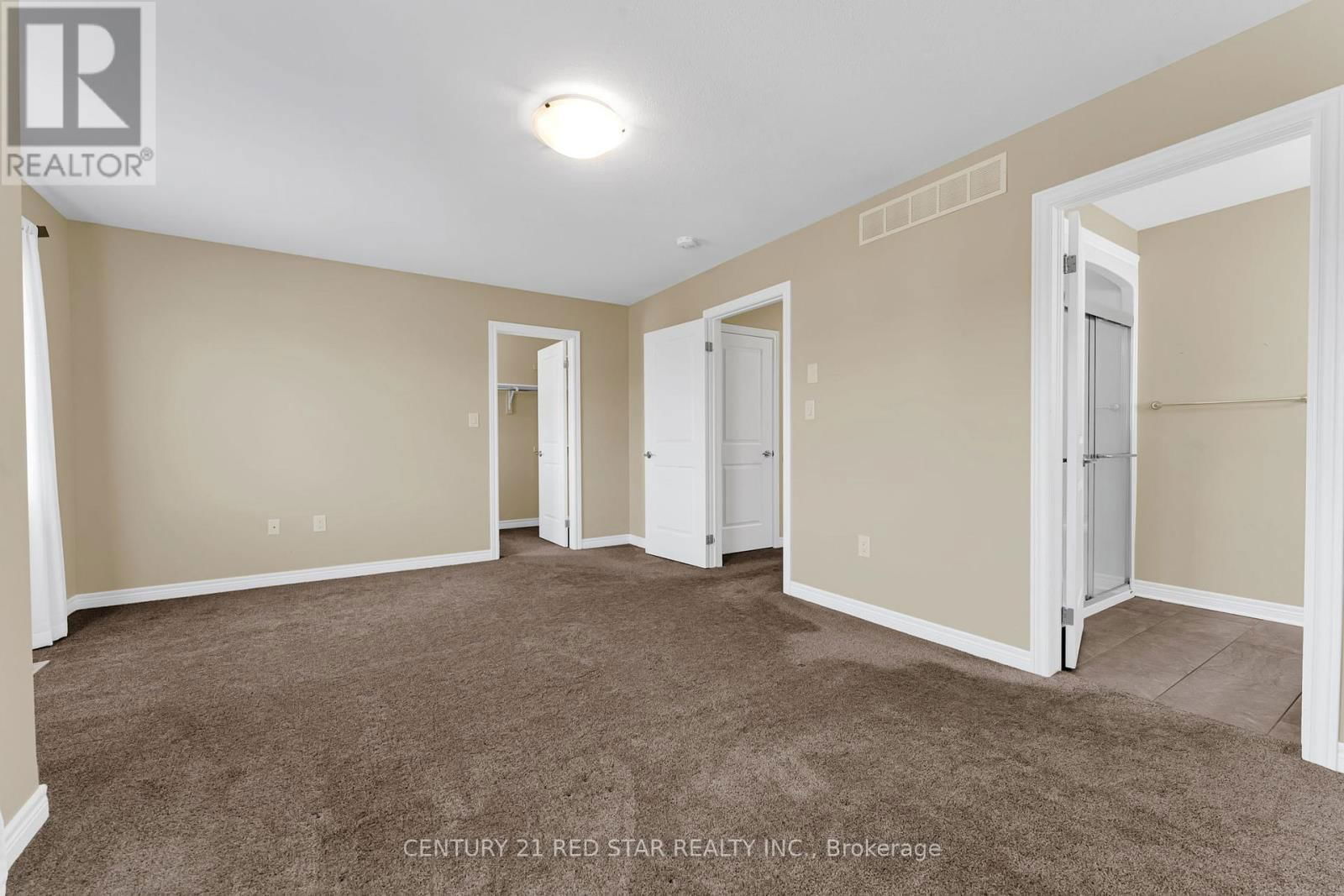 55 LAURENT AVENUE Image 24