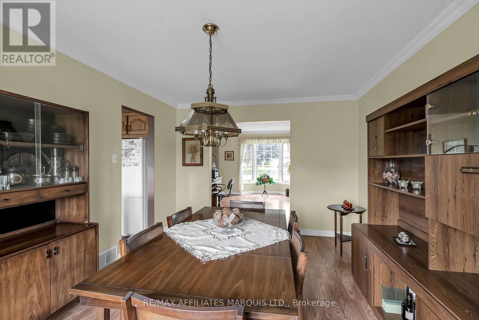 3400 SUNNYVIEW AVENUE Image 9