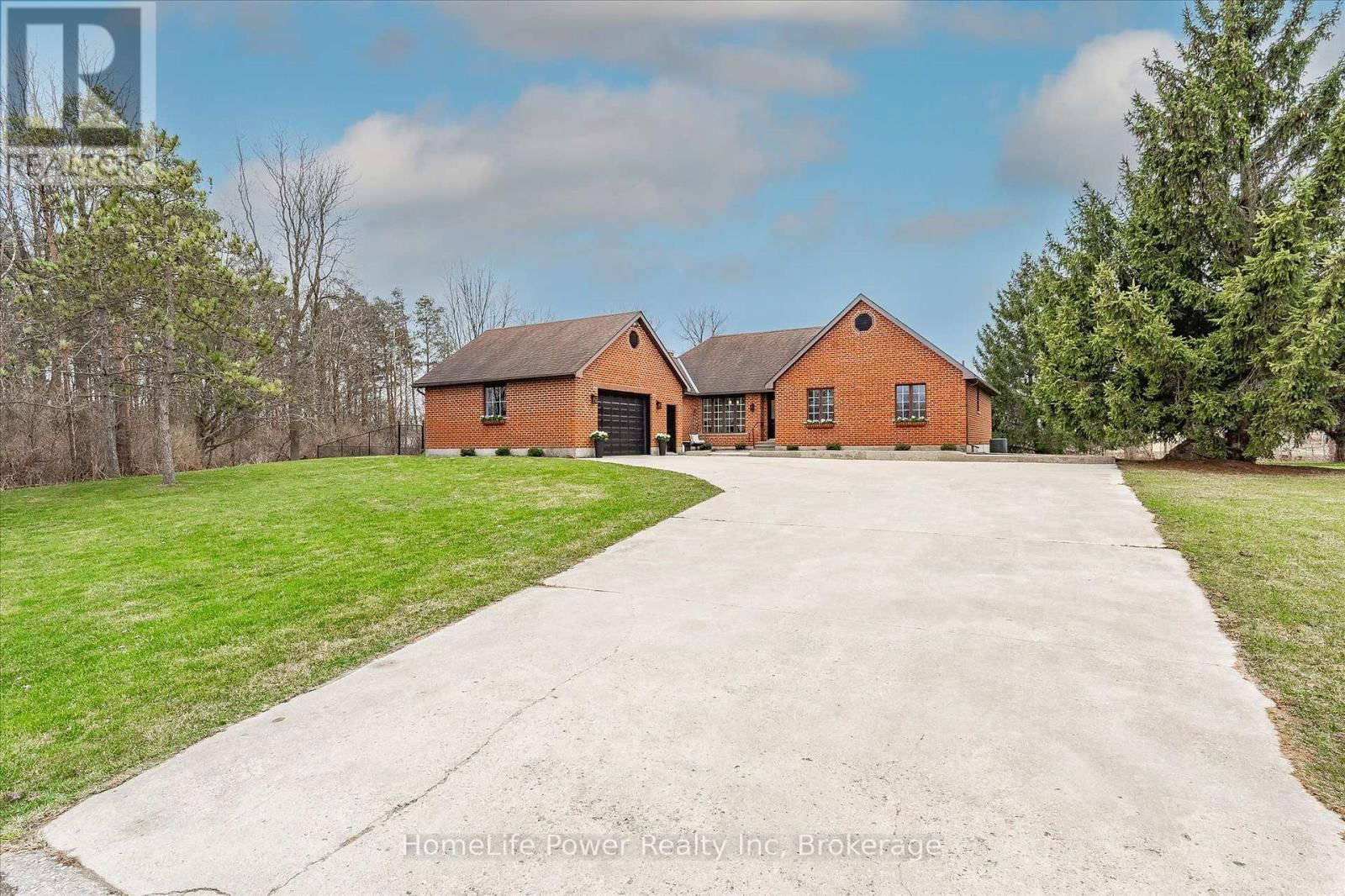 4080 VICTORIA ROAD SOUTH Image 3
