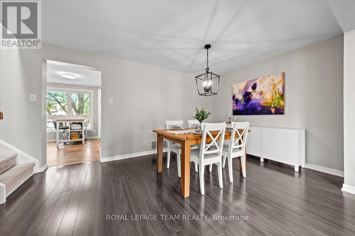 13 KEDGEWICK COURT Image 13