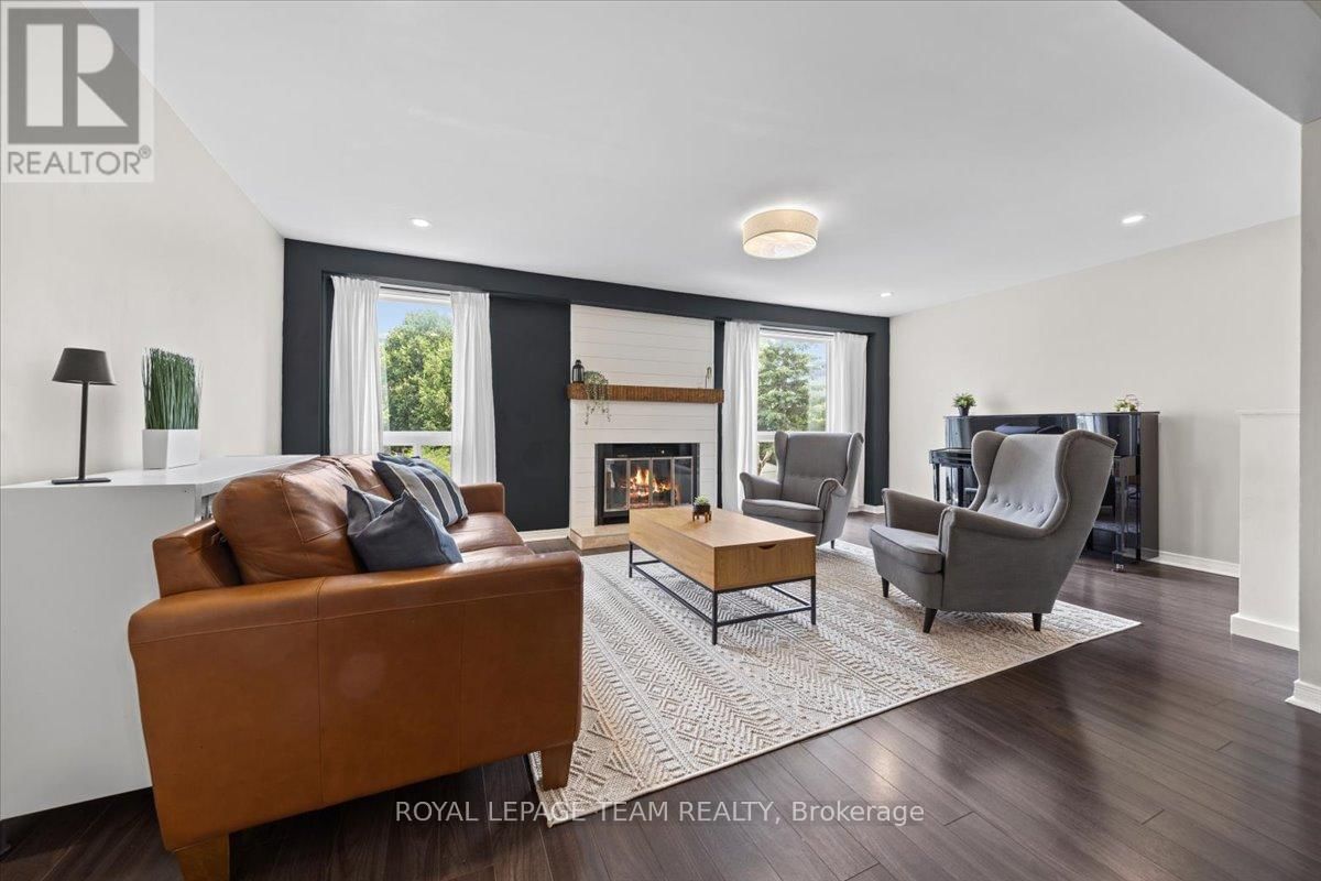 13 KEDGEWICK COURT Image 16