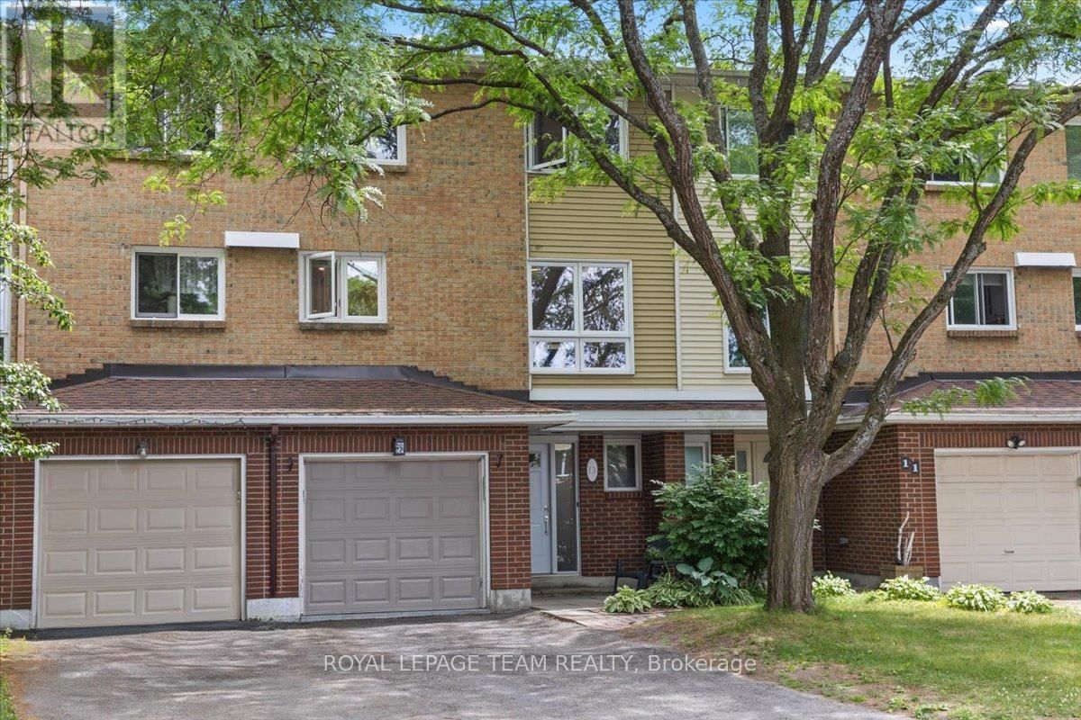 13 KEDGEWICK COURT Image 2