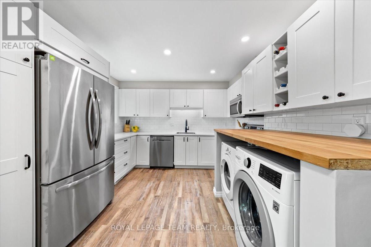 13 KEDGEWICK COURT Image 25