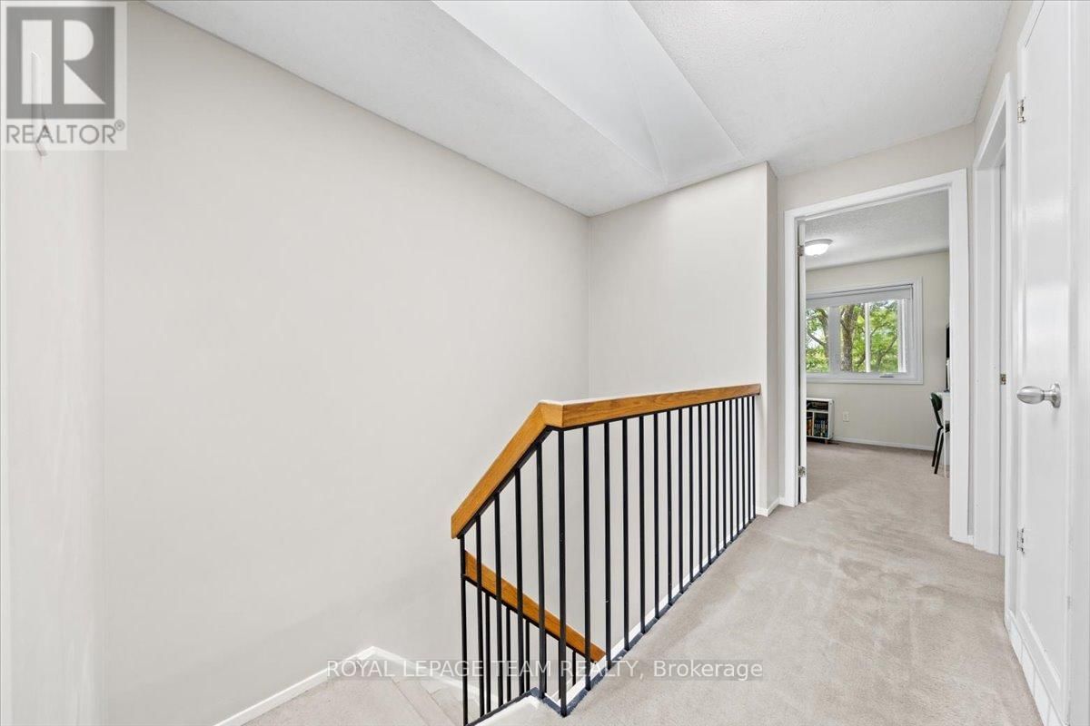 13 KEDGEWICK COURT Image 29