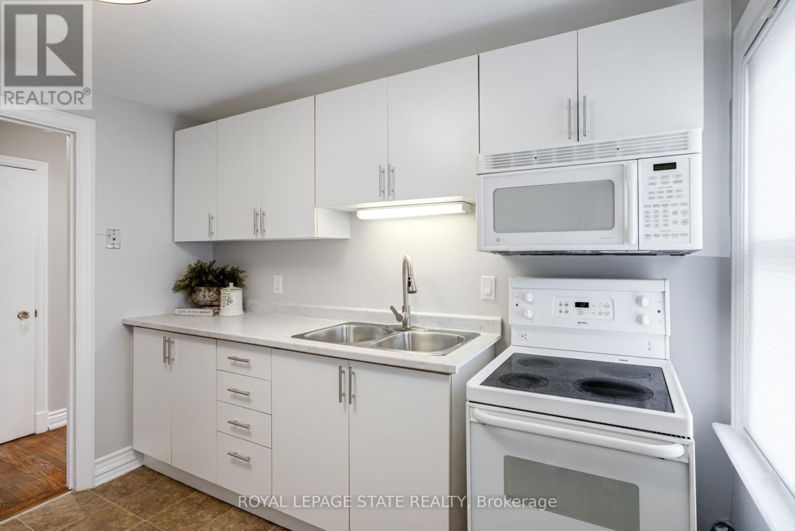 15 EMPRESS AVENUE Image 18