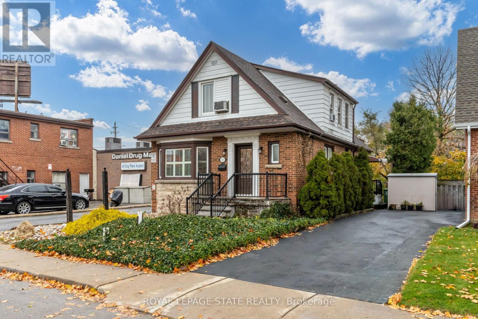 15 EMPRESS AVENUE Image 4
