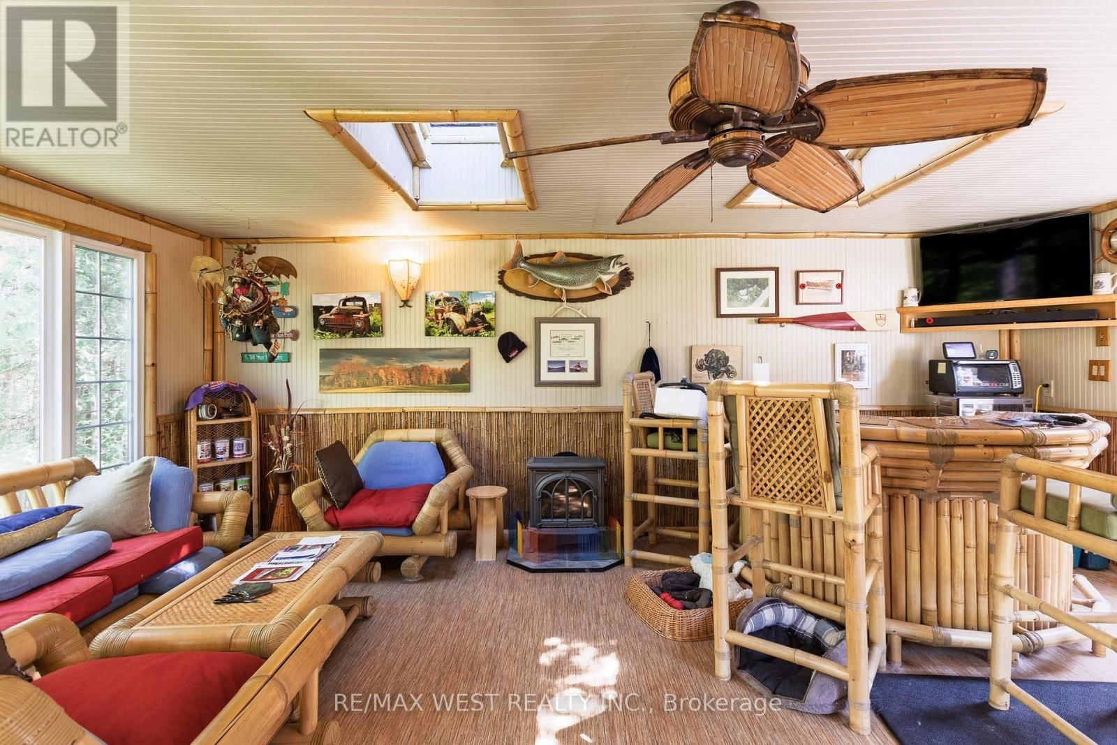 4504 COUNTY RD #45 Image 9
