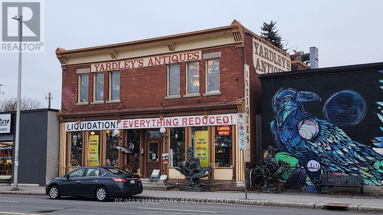 1240 BANK STREET Image 2