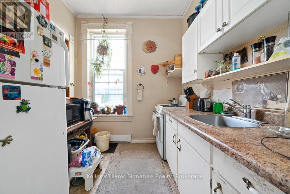 18 OAK STREET Image 35