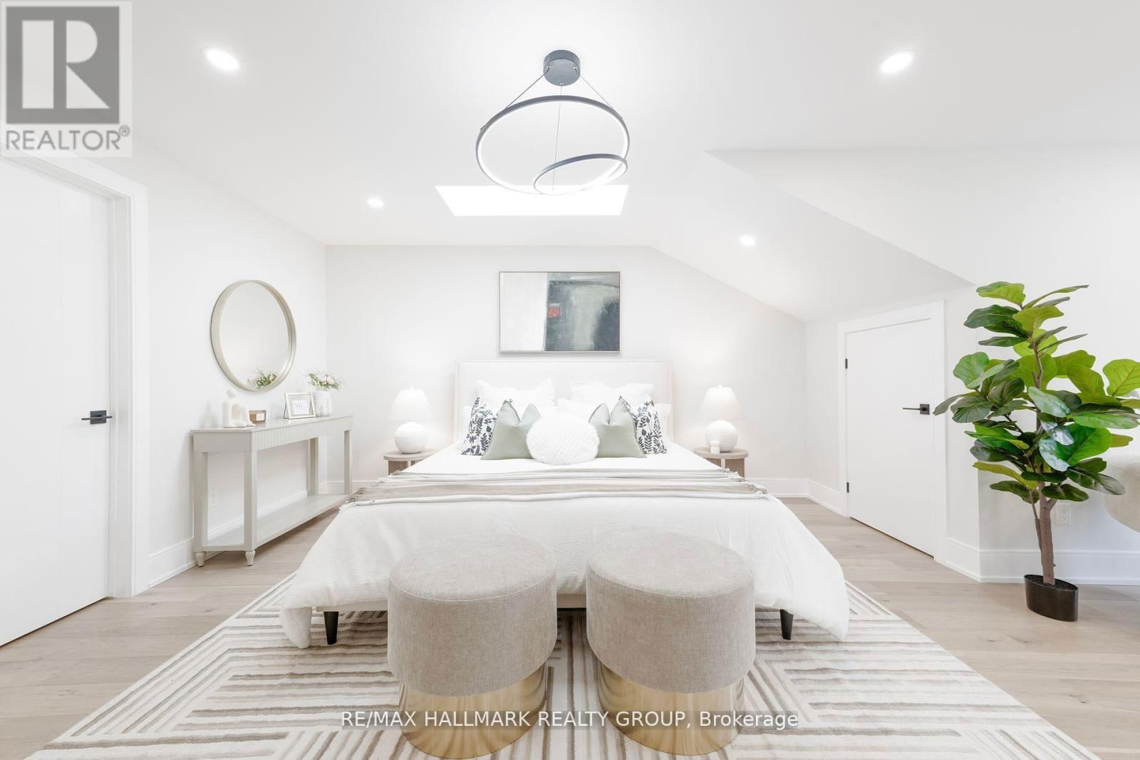 185 CARLETON AVENUE Image 33