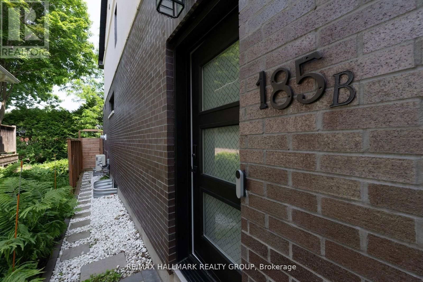 185 CARLETON AVENUE Image 42