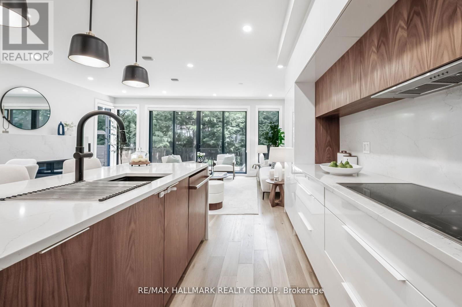 185 CARLETON AVENUE Image 7