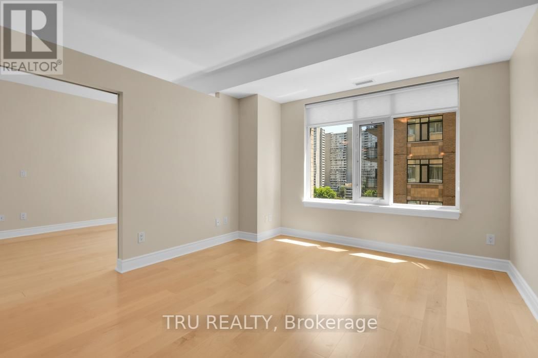 805 - 85 BRONSON AVENUE Image 12