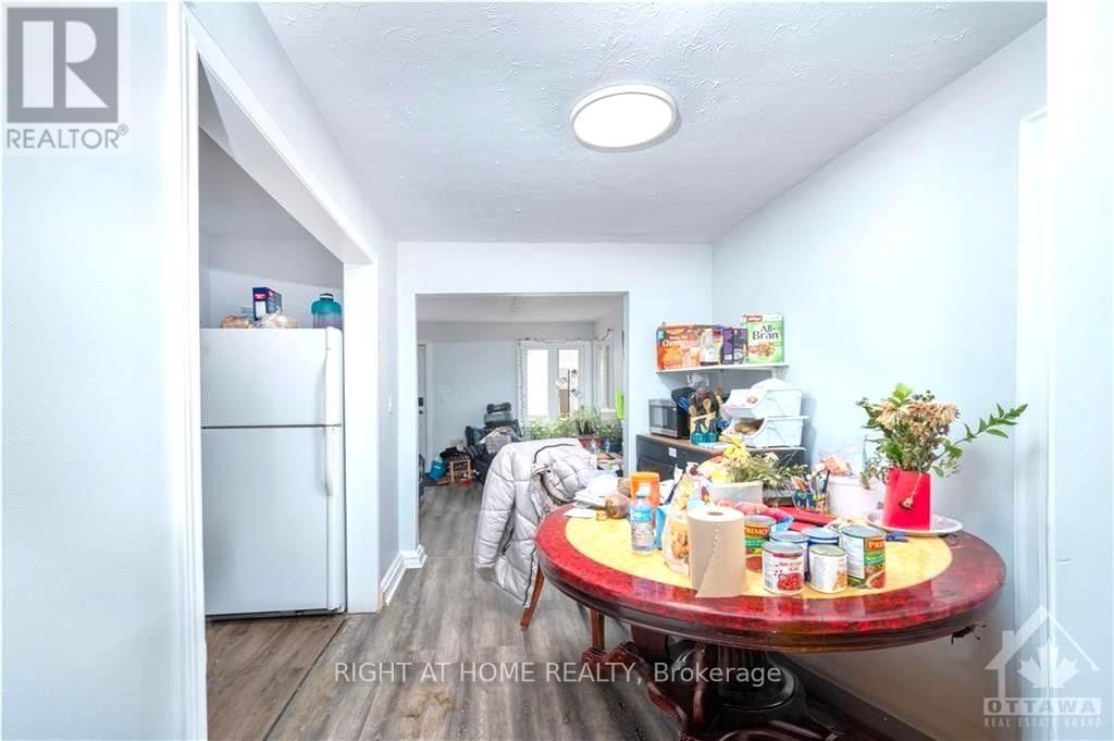 333 LEVIS AVENUE Image 20
