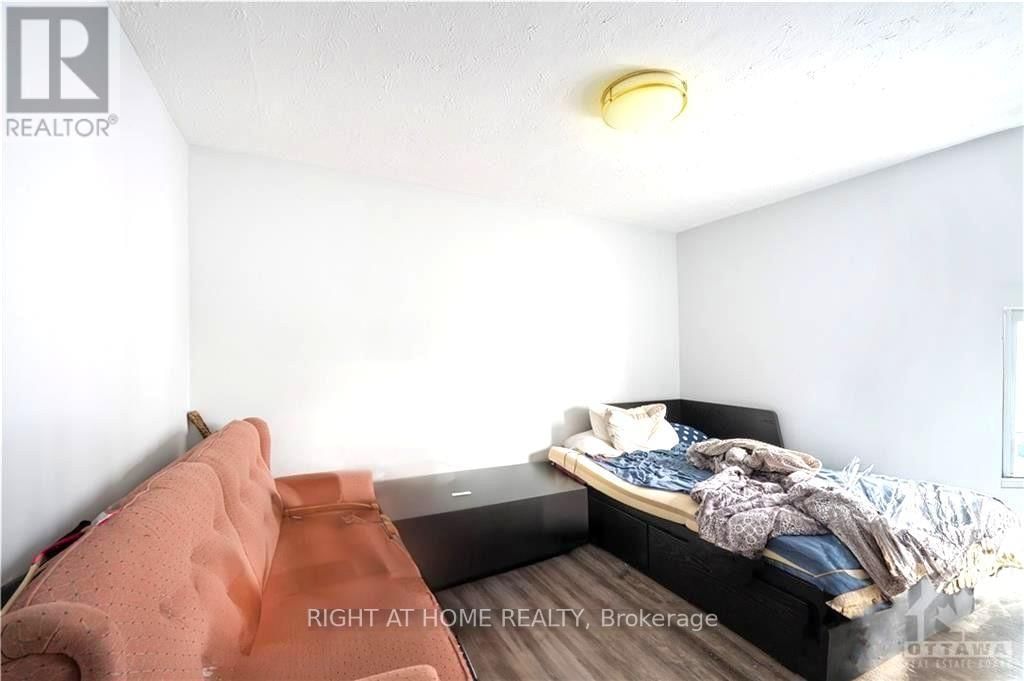 333 LEVIS AVENUE Image 22