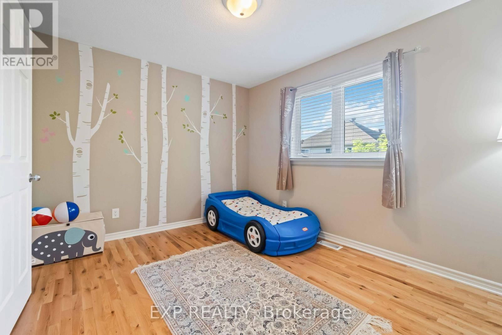 90 CEDAR VALLEY DRIVE Image 28