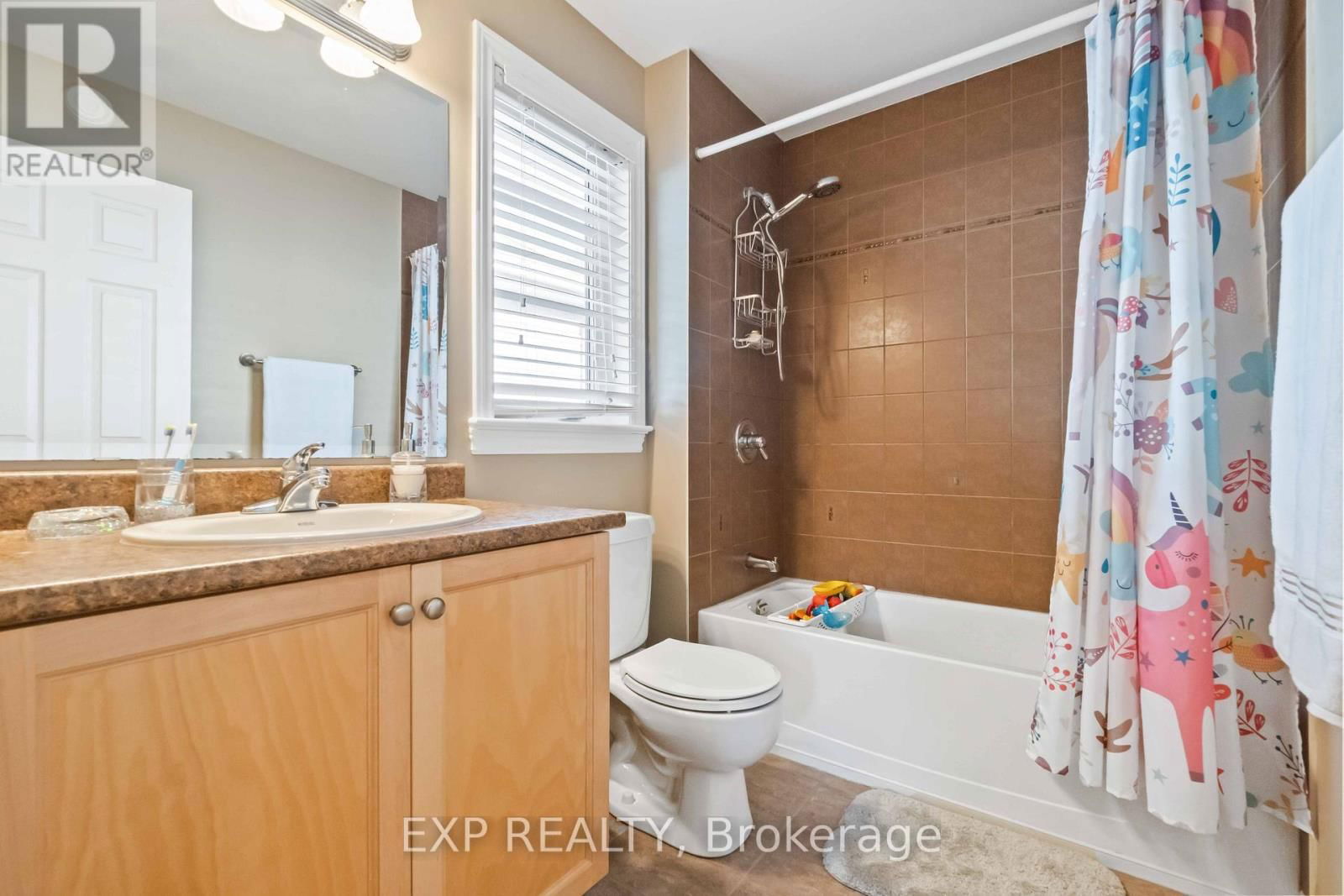 90 CEDAR VALLEY DRIVE Image 32
