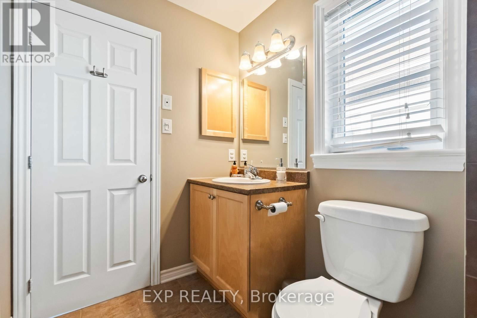 90 CEDAR VALLEY DRIVE Image 33