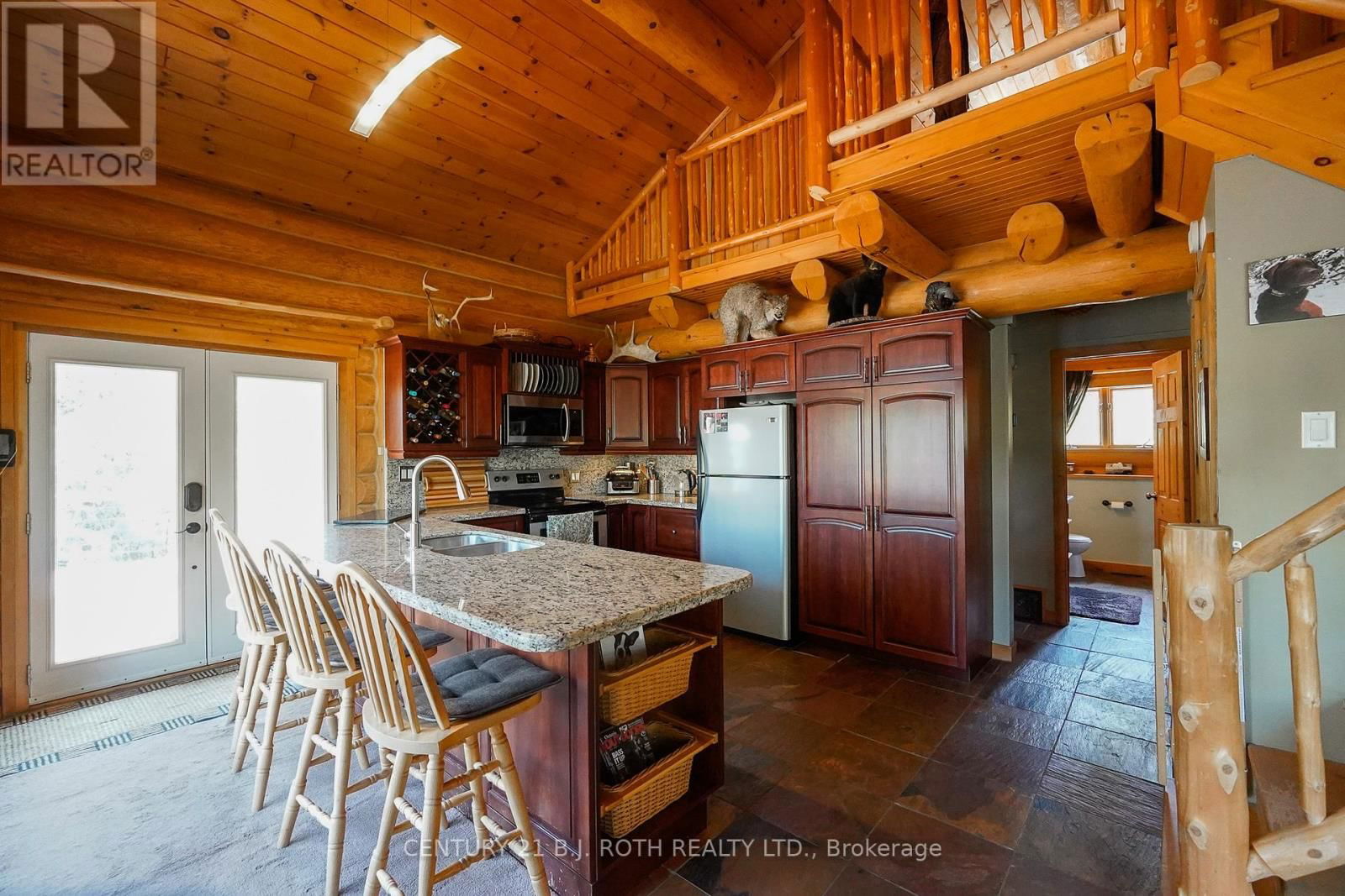 59 WHITE BEAR COURT Image 13