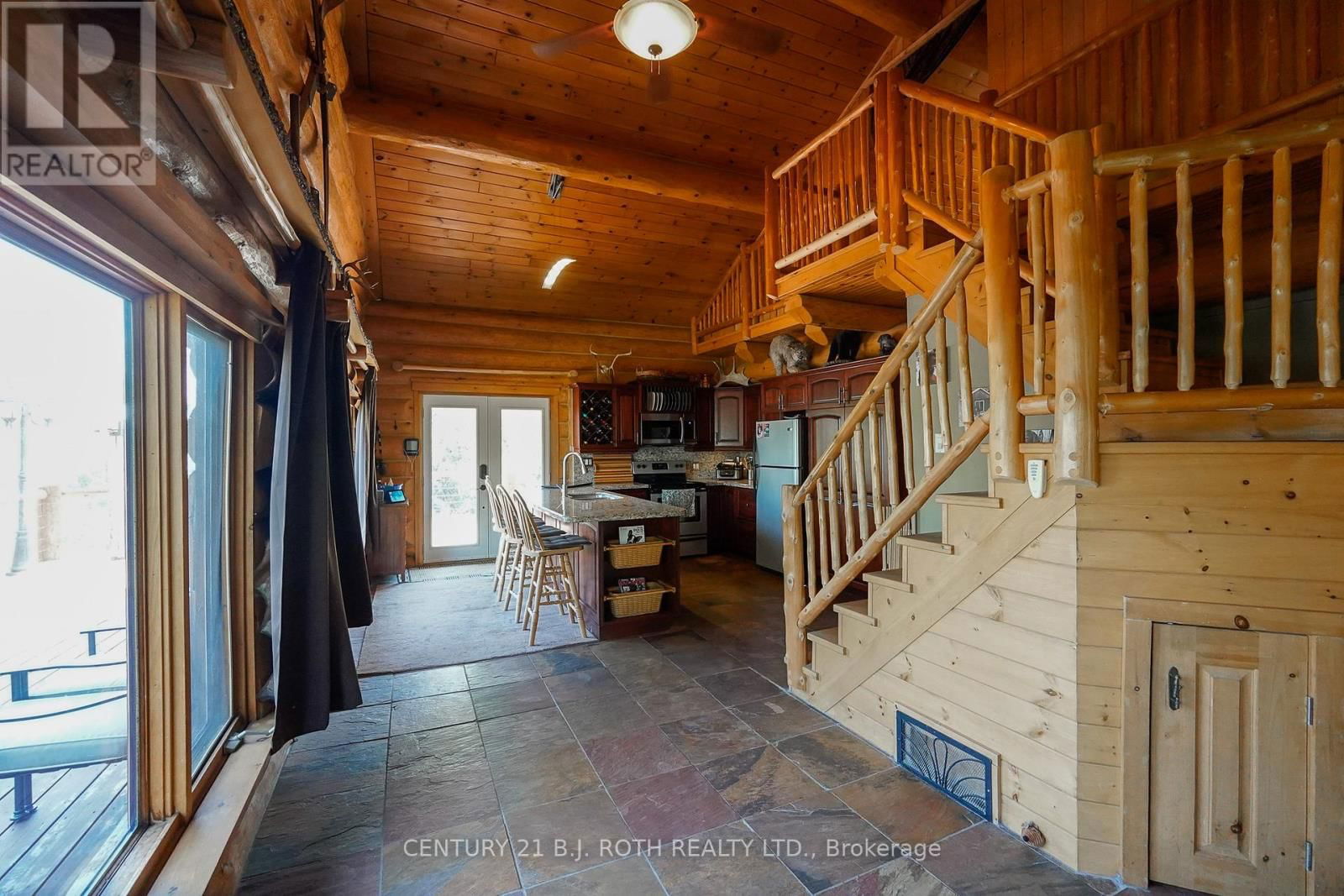59 WHITE BEAR COURT Image 20