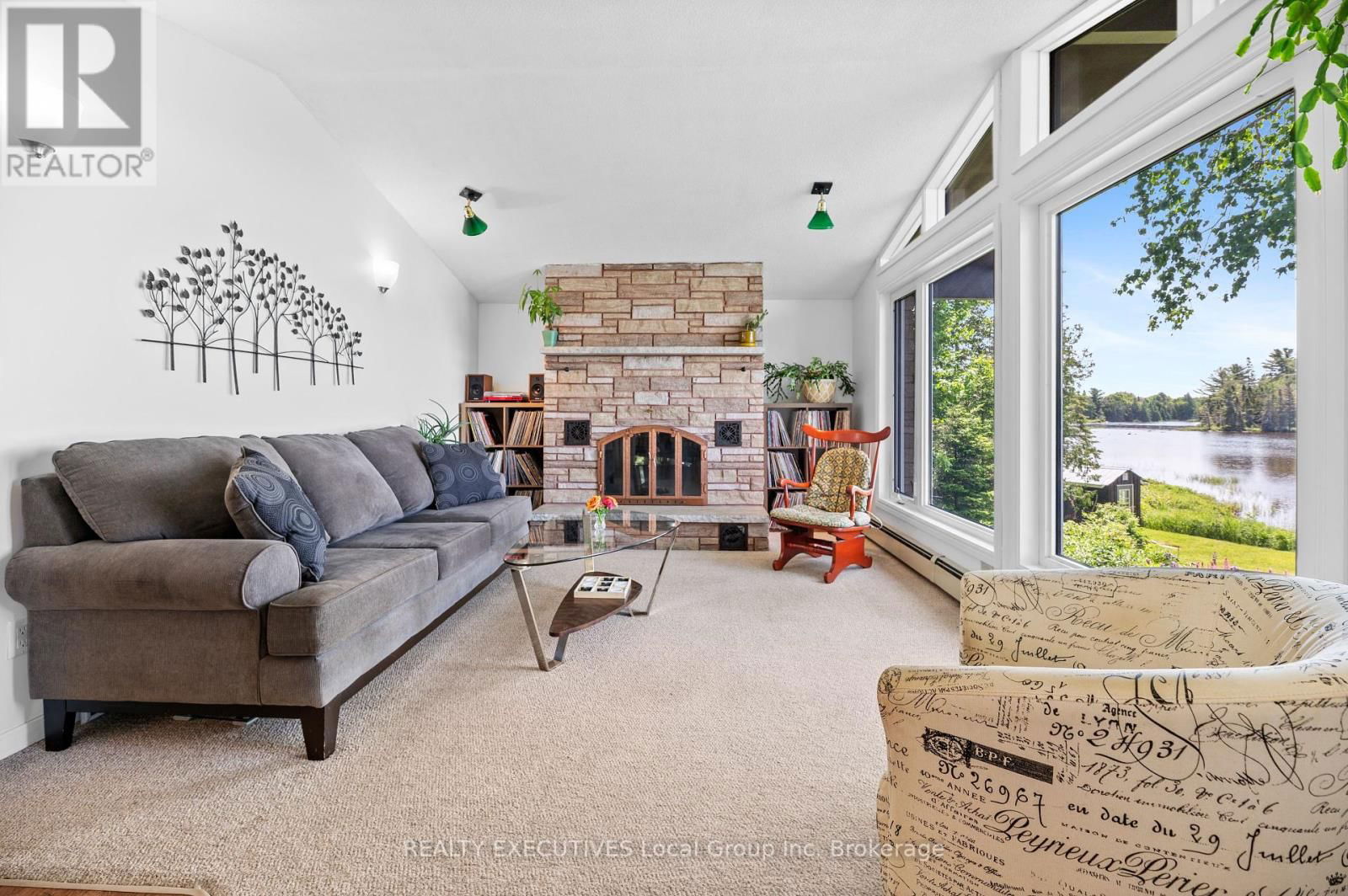 351-E EVERGREEN ROAD Image 11