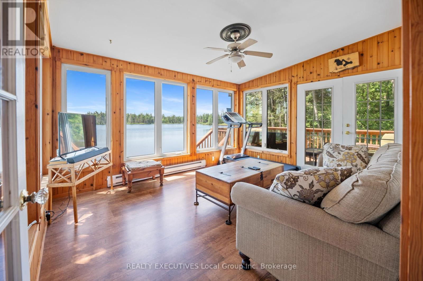 351-E EVERGREEN ROAD Image 15