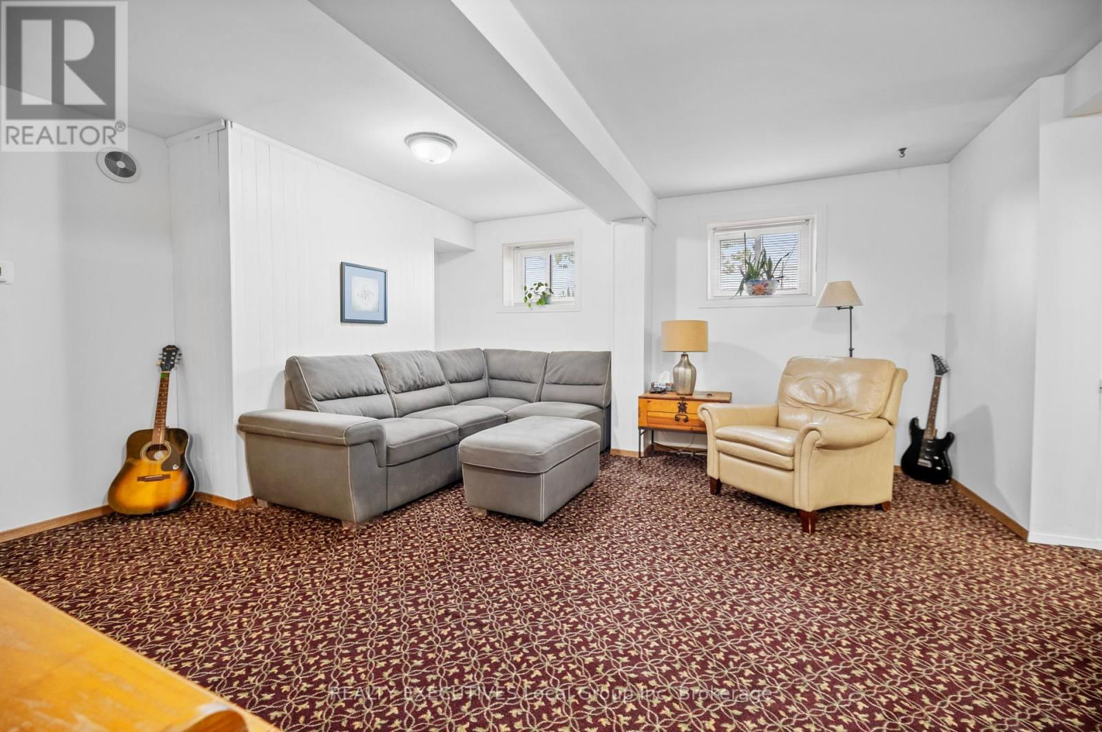 351-E EVERGREEN ROAD Image 30