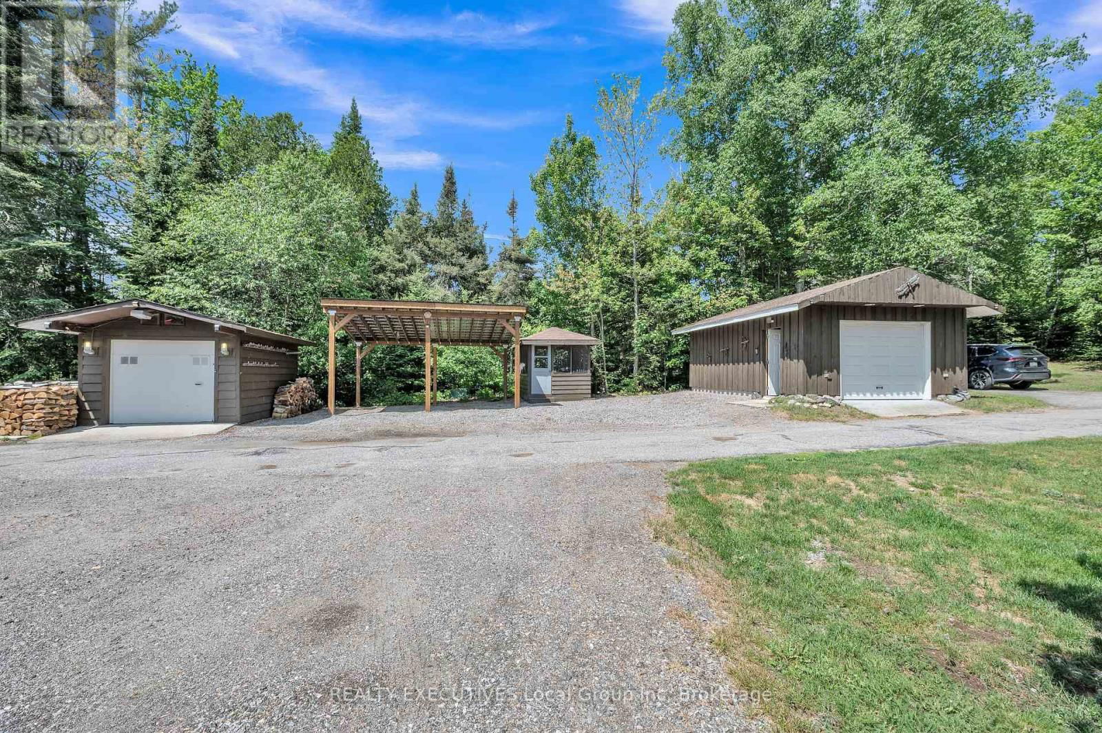 351-E EVERGREEN ROAD Image 6