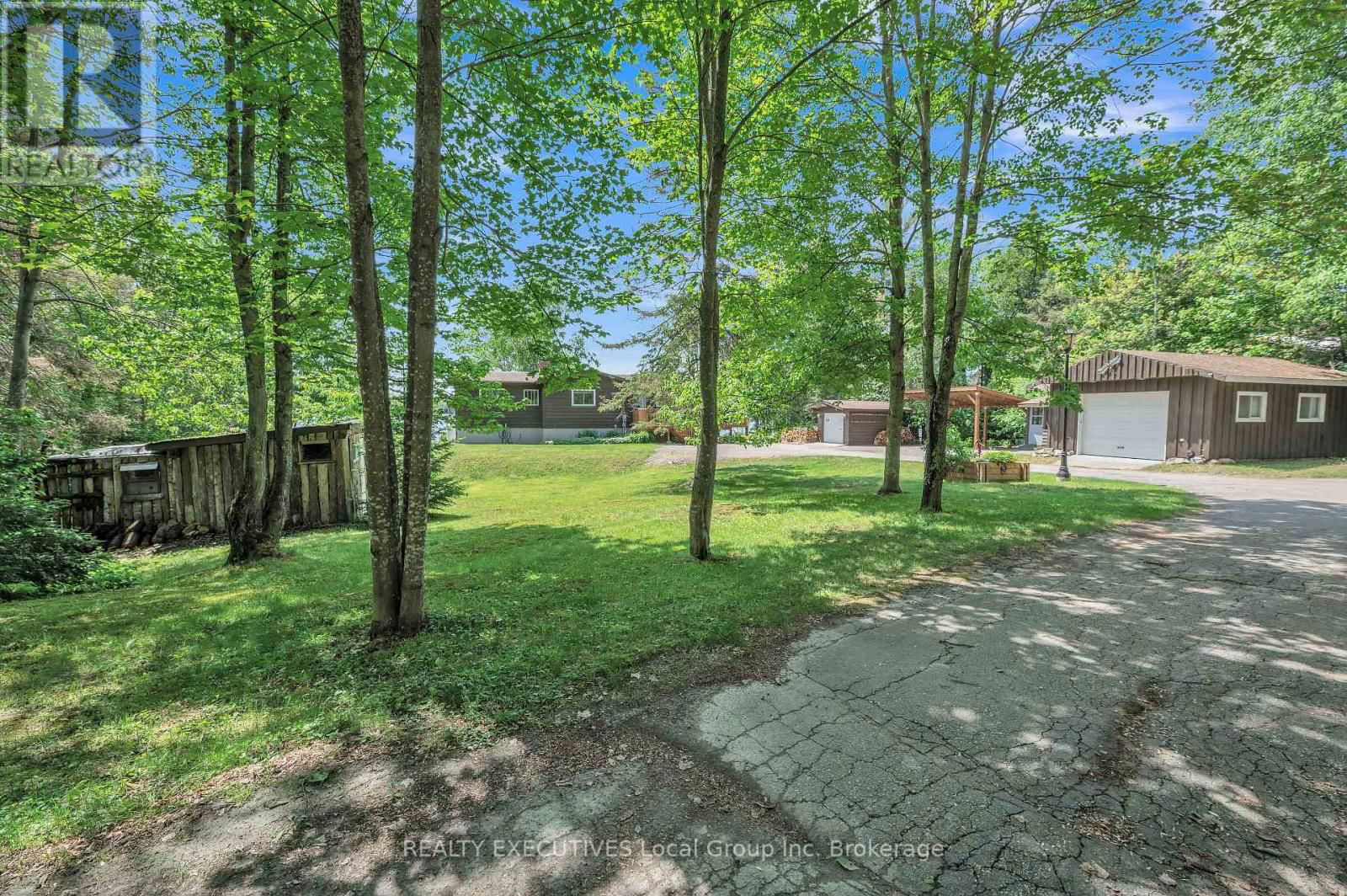 351-E EVERGREEN ROAD Image 7