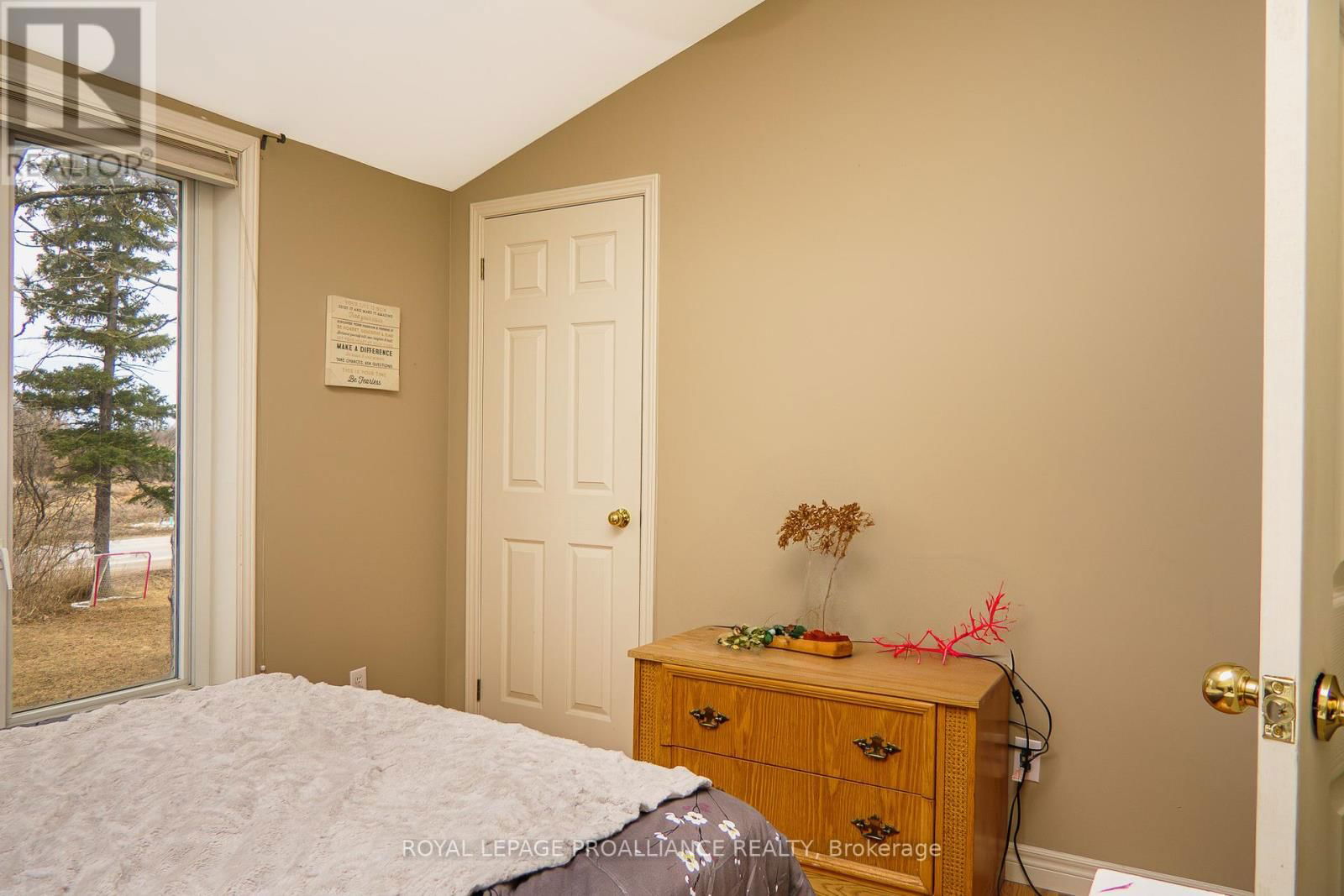 2436 STIRLING- MARMORA ROAD Image 18